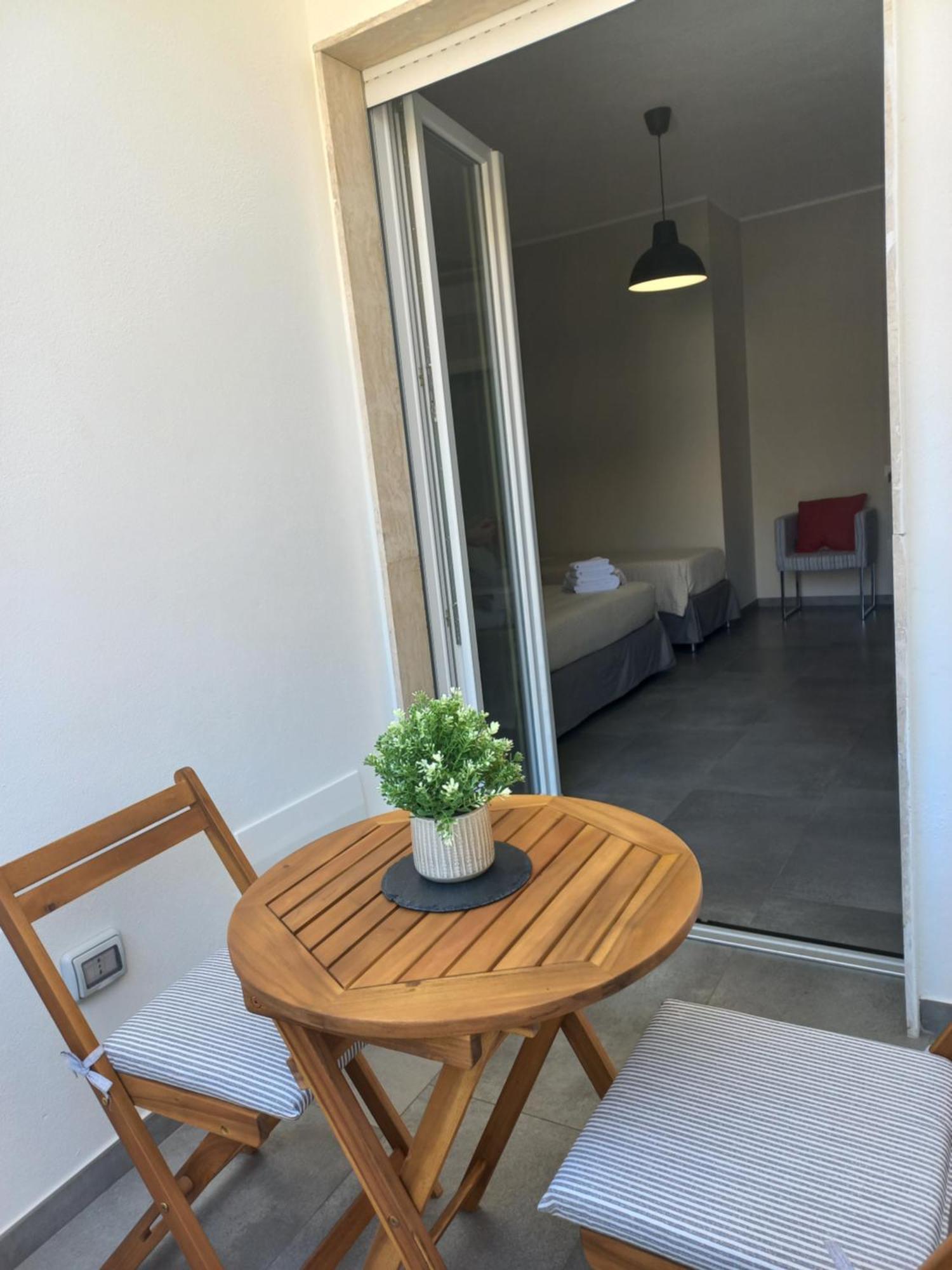 Viariva Rooms Cagliari Zewnętrze zdjęcie