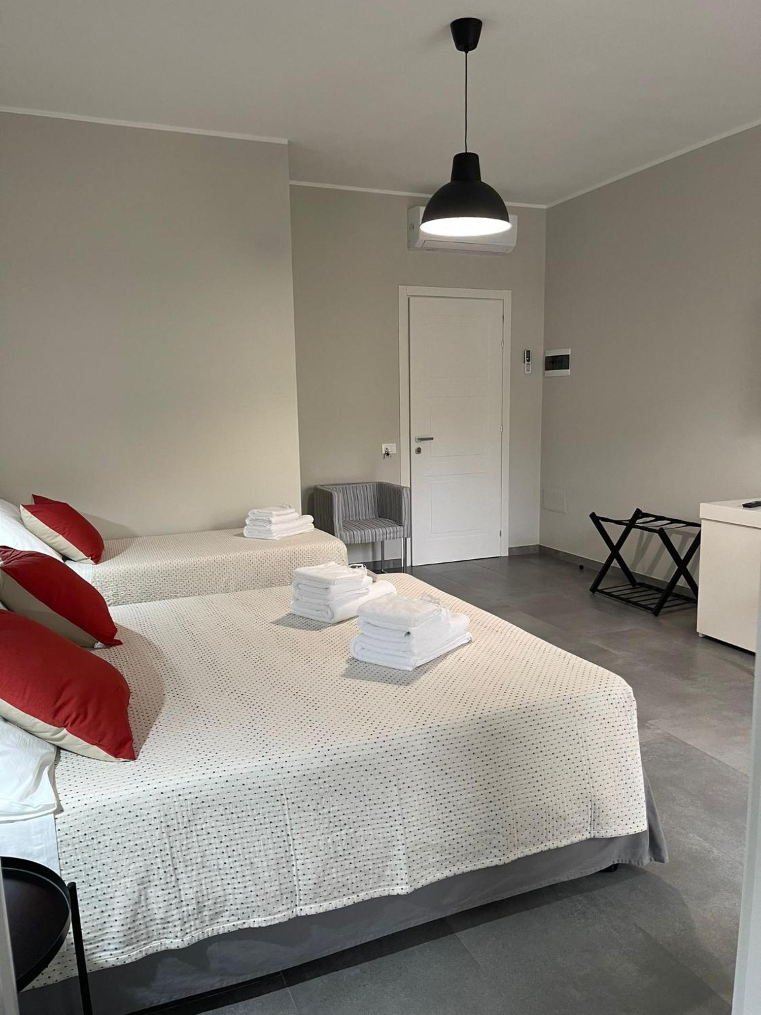 Viariva Rooms Cagliari Zewnętrze zdjęcie
